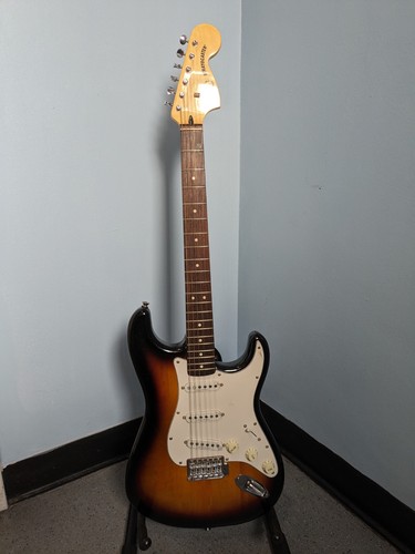 Fender squier stratocaster - fender,