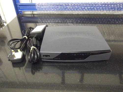 Cisco 876 integrated services - cisco,