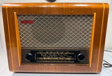 Vintage Pye P75 AC Valve Table