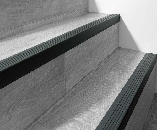 Stair nosing rubber 118cm - nosing,