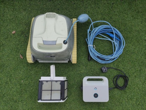 Maytronics poolbot - maytronics,