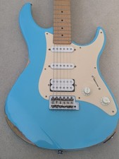 Yamaha Pacifica 112M Guitar -Turquoise Finish Incl Gig Bag - OFFERS!