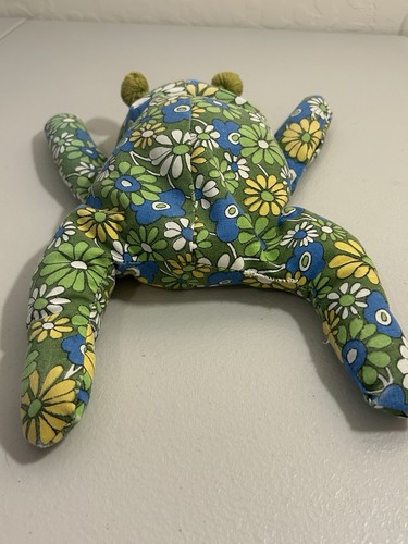 Vtg 70s handmade fabric frog - fabric,