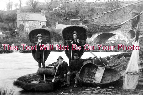898 coracle boats - 898,