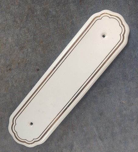 One used ceramic door finger - one, door/finger