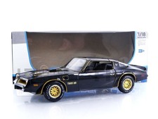 MAISTO 1/18 - PONTIAC FIREBIRD