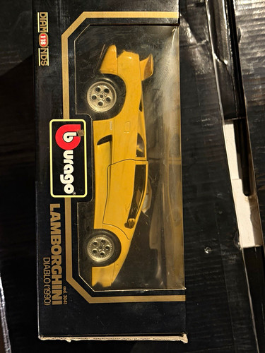 Bburago gold lamborghini - gold,