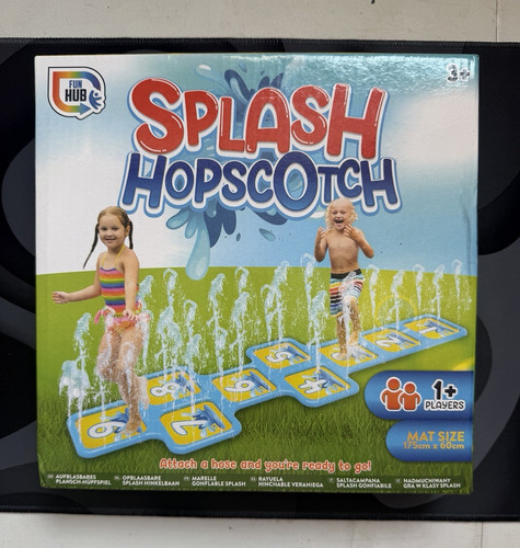 Fun hub splash - hub, hopscotch