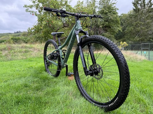 Specialised rockhopper elite - specialised,