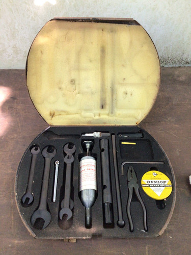 Jaguar mk2 tool kit metal - mk2,