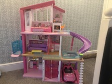 Barbie dream House