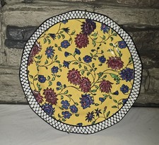 Vintage Royal Doulton Yellow w