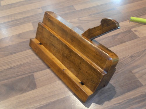 Antique beechwood tongue - antique,