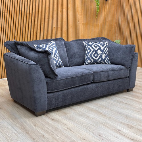 Finchley seater sofa - 3,
