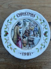 Aynsley Christmas Plate 1981 A Christmas Carol The Cratchit Family vgc