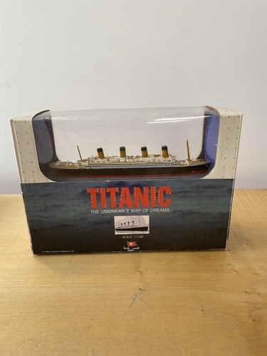 Vintage titanic model - titanic, the