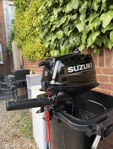 Suzuki df4s four stroke marine - suzuki,