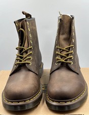 DR MARTENS BROWN 1460 CRAZY