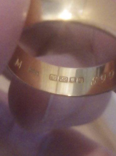 Carat gold ring size - 22,