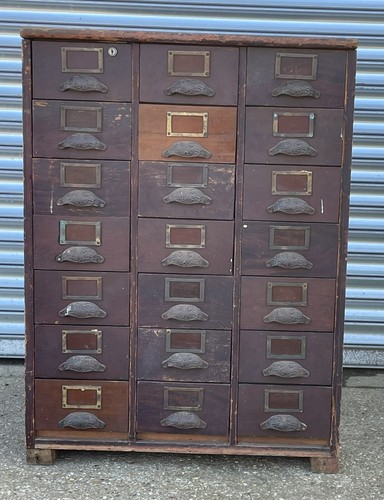Haberdashery drawer filing