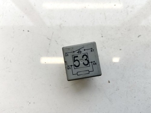 Volkswagen golf 2002 relay - 2002,