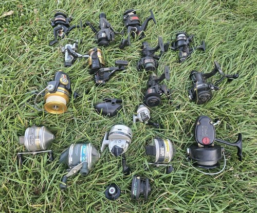 Lot untested fishing - 18, reels