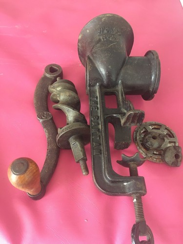Vintage spong mincer - vintage,