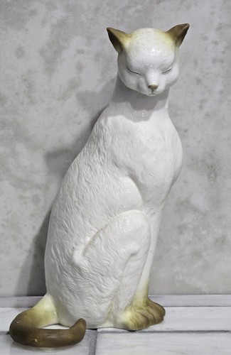 Vintage large white porcelain - vintage,