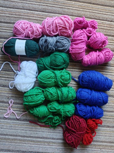 Bundle paintbox yarns balls - yarns,