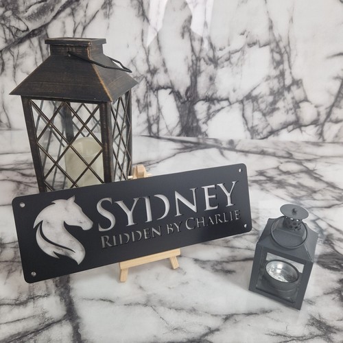 Luxury stable door name - name, plate