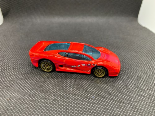 Hot wheels jaguar xj220 red - jaguar,