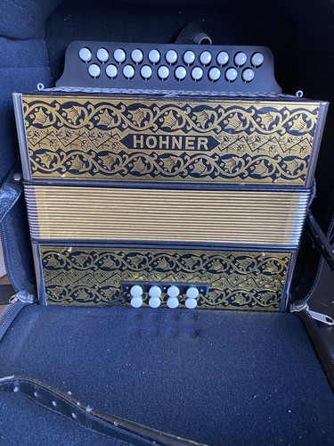 Hohner pokerwork melodeon - , dg