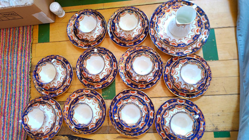 Amazing royal albert piece - amazing,