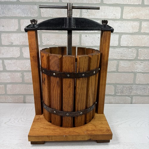 Vintage wooden wine press - wooden,