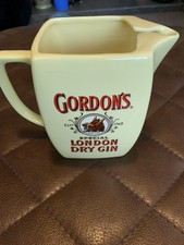 VINTAGE BREWERIANA WADE Castle