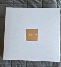 TED BAKER London Cosmetic Gift