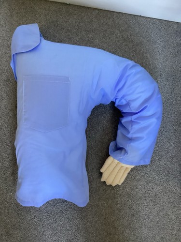 Boyfriend body arm cuddly - &,