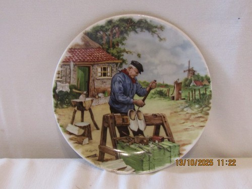 Royal schwabap trinket dish - trinket,