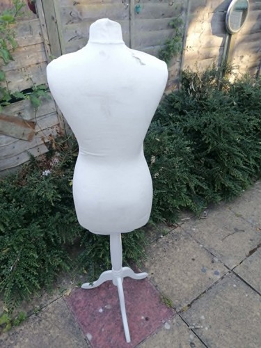 Pair female dressmakers - female,