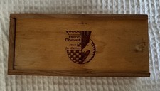 Antique Boxwood / Walnut