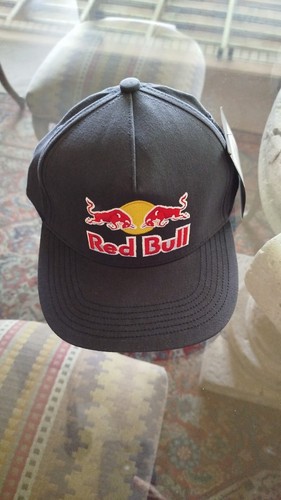 Red bull athlete only snapback - red,