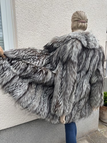 Real fur coat silverfox - real,