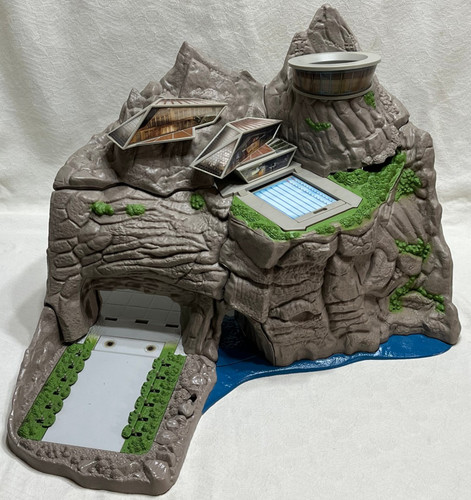 Thunderbirds tracy island - thunderbirds,