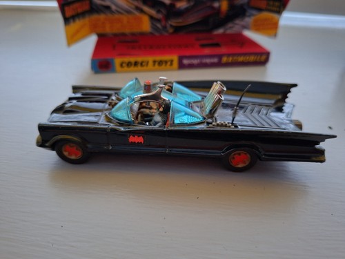 Corgi batmobile mk2 gloss - batmobile,
