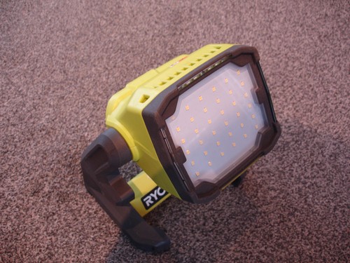 Ryobi one led flood - one+,
