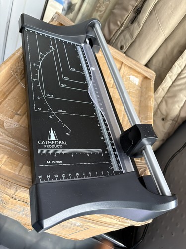 Paper cutter trimmer with - a4,