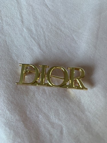 Dior brooch pin badge - dior, /pin