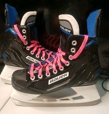Bauer MS-1 Ice Hockey Skates size 4 Black w Pink Laces  Barly Used Great Shape 