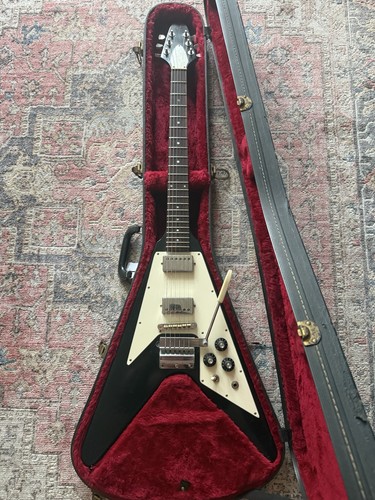 Gibson flying 1980 - v,