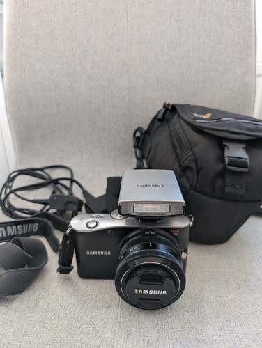 Samsung nx100 14mp digital - nx100,